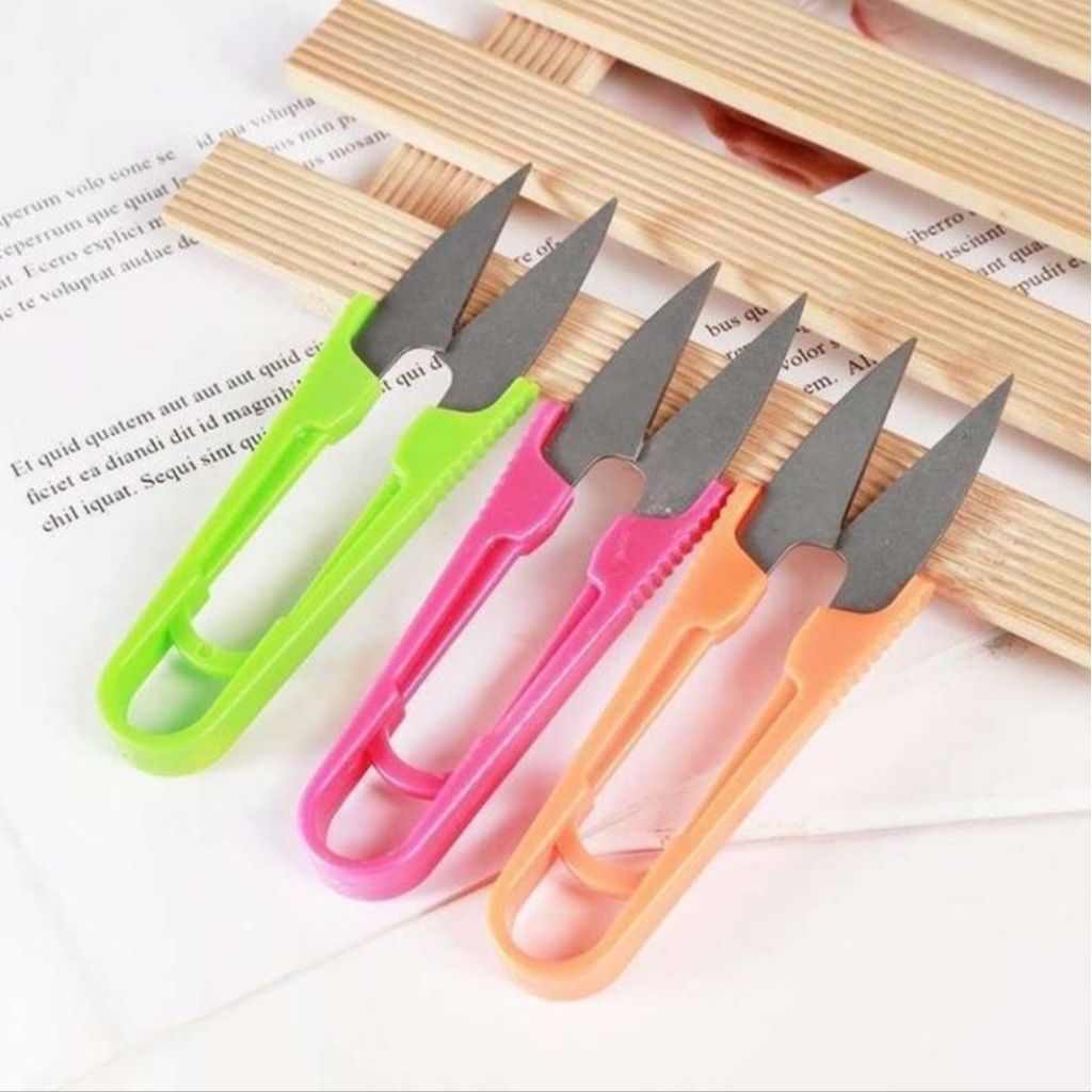 

Gunting Benang Jahit Pemotong Sewing (2 PCS) Menjahit Portable Staples Top