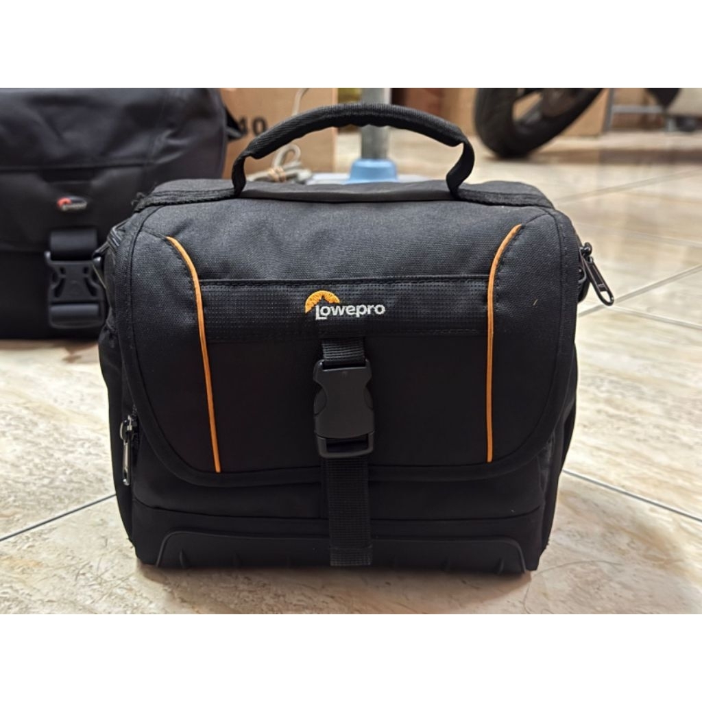 Tas Camera Lowepro kecil bekas