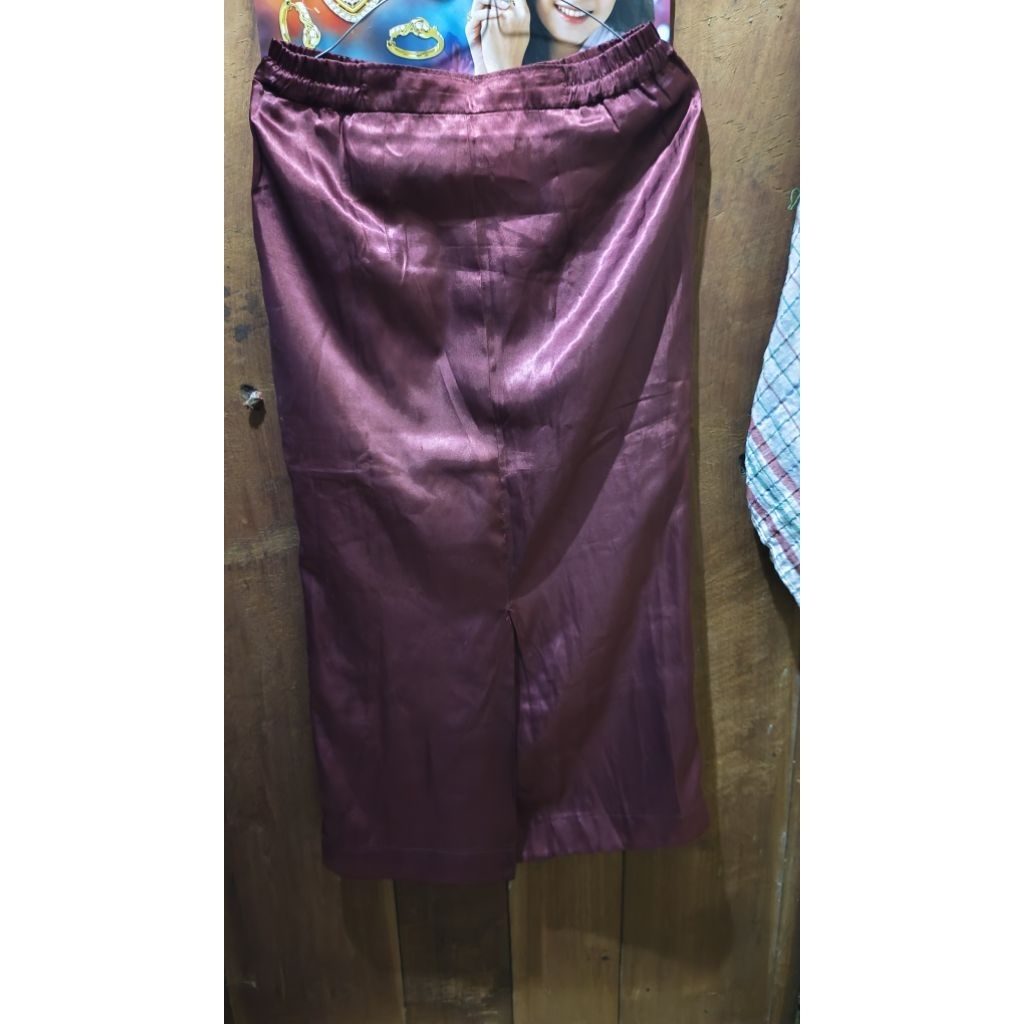 rok satin