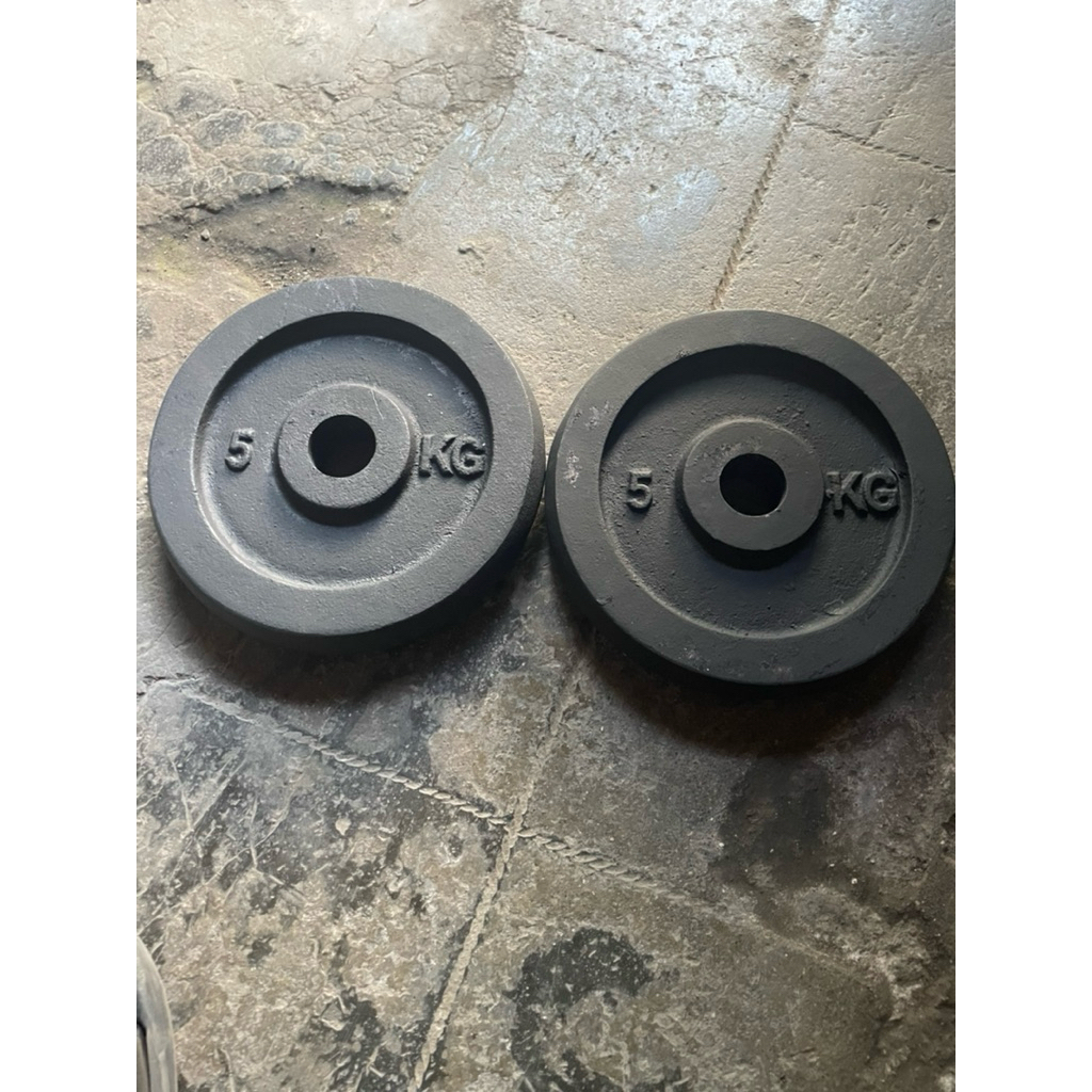 plat barbel 5 kg bahan besi