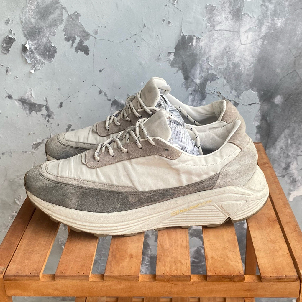 sepatu outdoor hiking casual Studio Tomboy 43