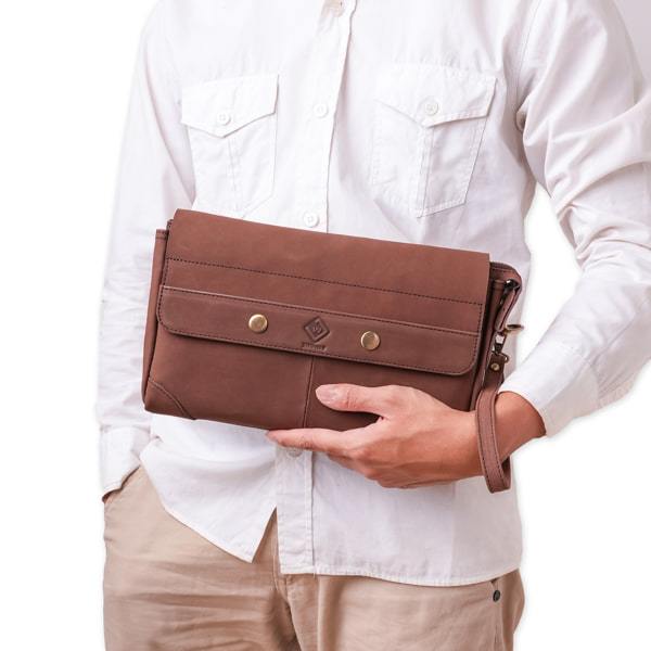 Jayuwan Cbc Clutch Bag Crazy Horse