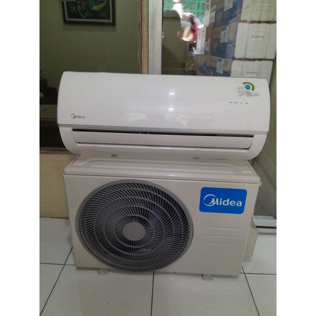 AC MIDEA MSFCE 05 CRN2X