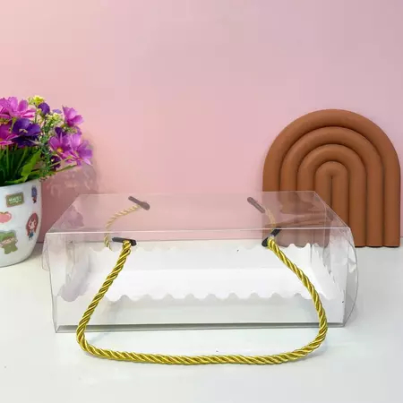 

Kotak Mika Kue Roll Persegi Panjang dengan Tali Emas Elegan Dengan Ukuran 22x11x8
