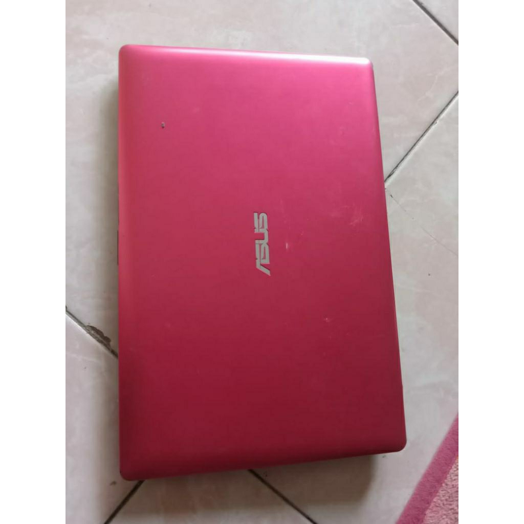 laptop Asus mati