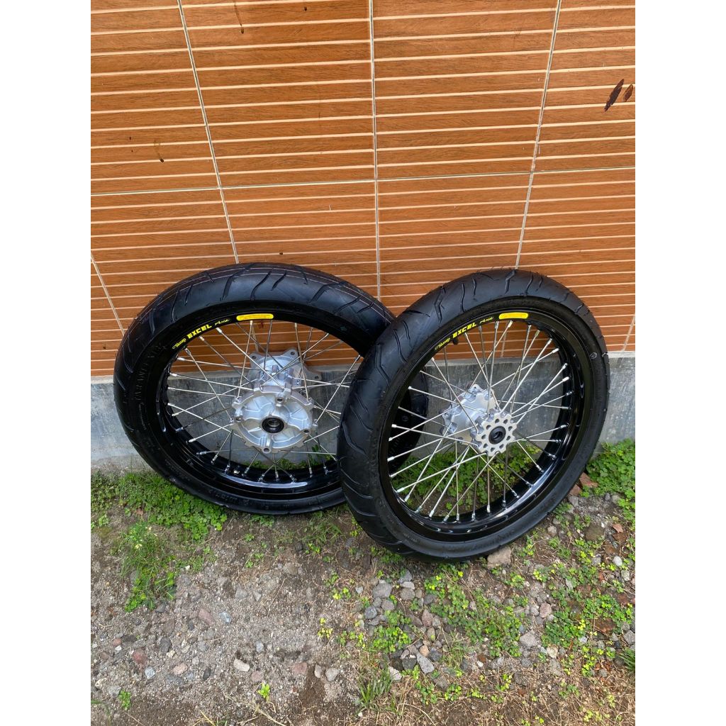 Wheelset Surex CRF 185/215 Ban Mizzle Baru Ring 17 Velg Custome Sticker Takasago Excel Asia