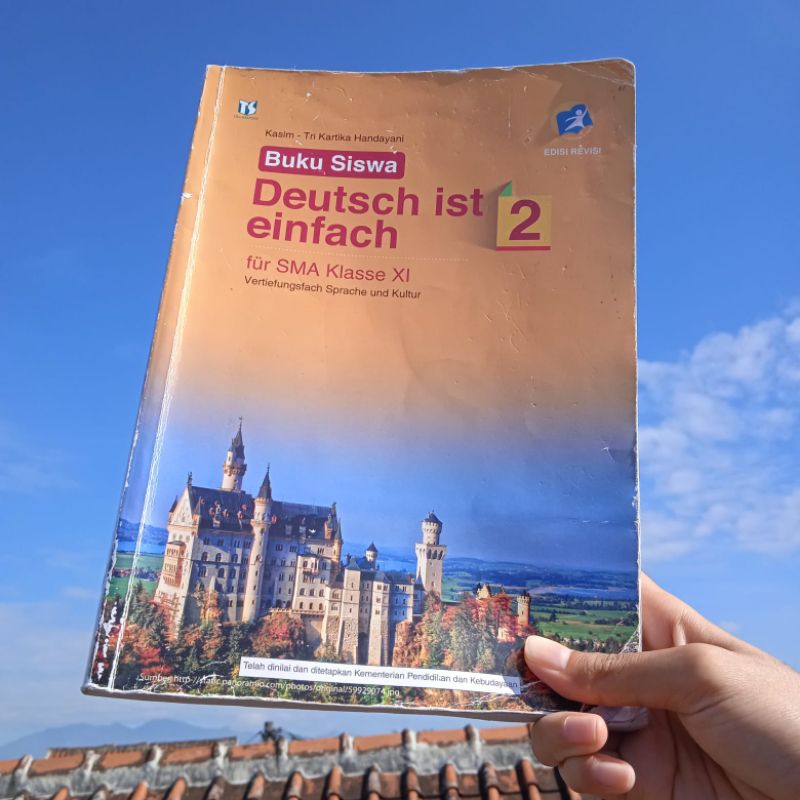 Buku Siswa Deutsch ist einfach Kelas 11 Preloved