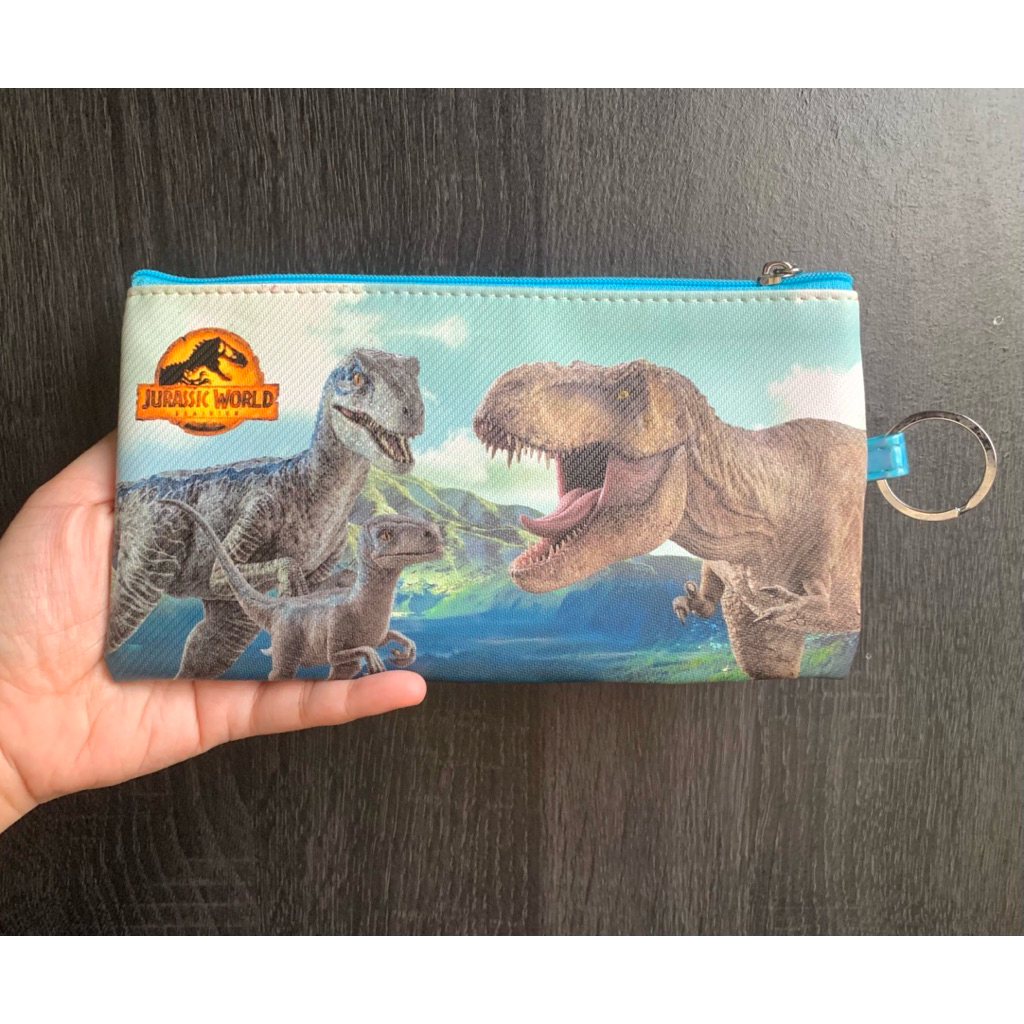 

Pouch Jurassic Park Dominion Universal Studio wrislet tempat makeup pencil case