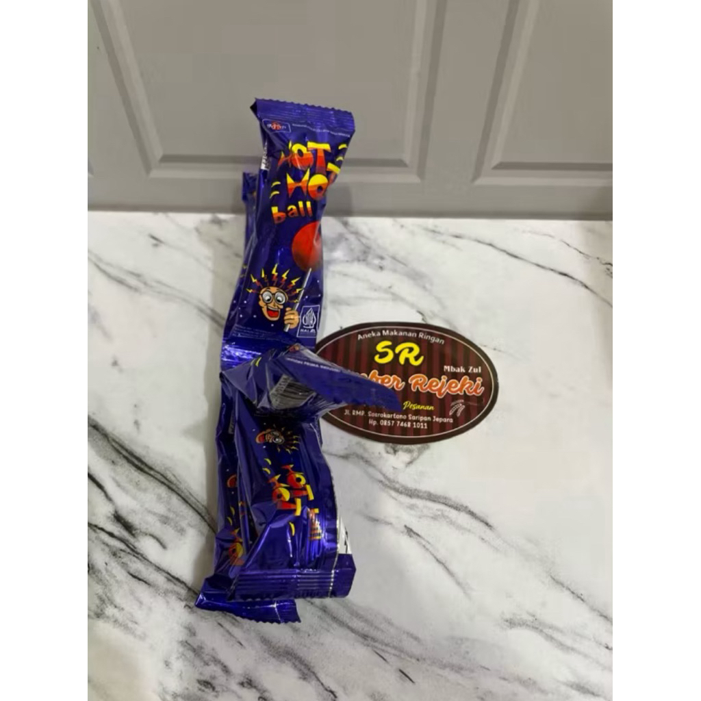 

PERMEN HOT- HOT BALL ISI 8pcs