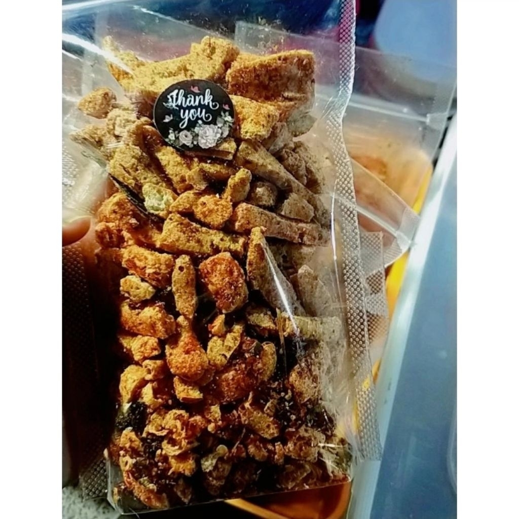 

(per-pouch) basreng pedas daun jeruk bumbu melimpah