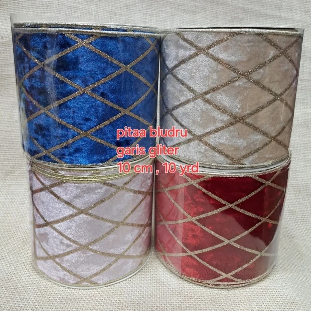 

Pita Bludru Kawat 10cm ( 10yard )