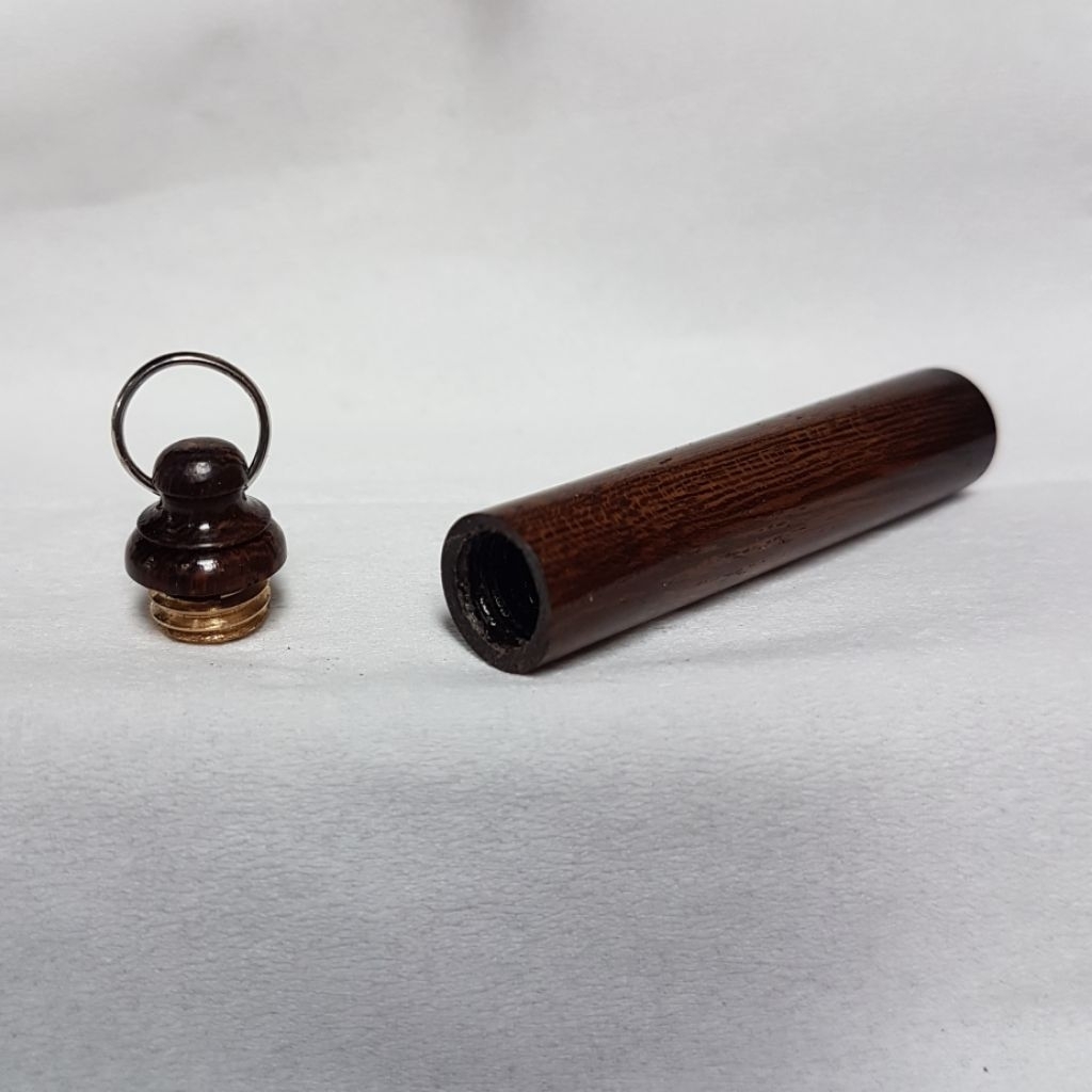 Bandul Kalung Tabung Galih Kayu Johar