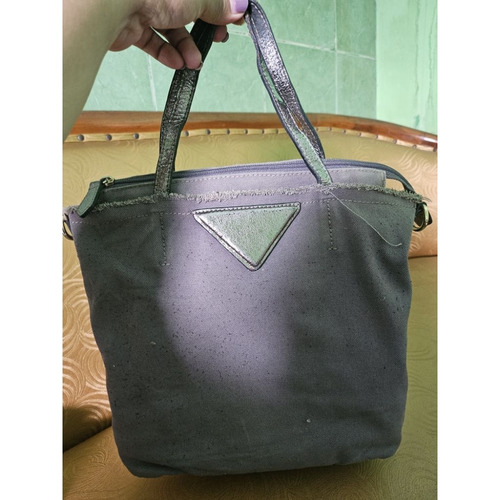 Tas Selempang Brand Avec Moto