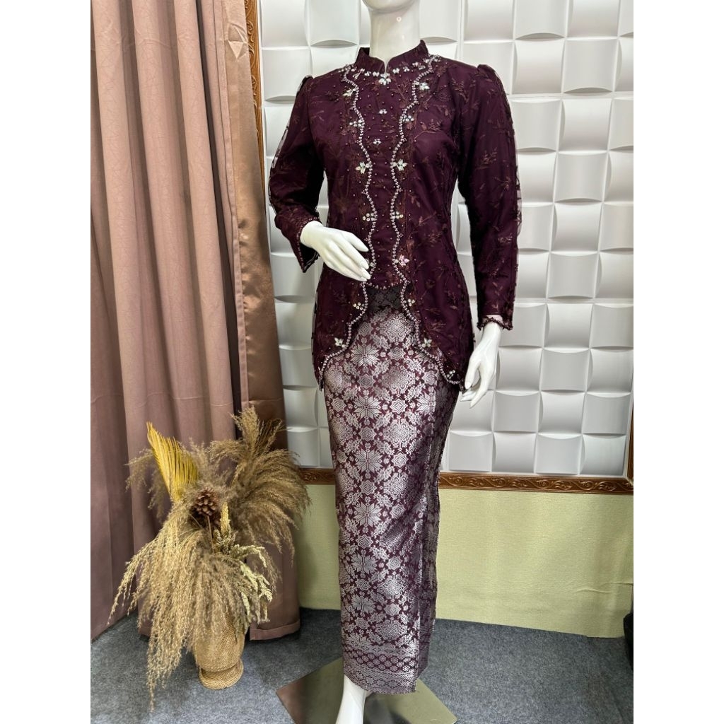 Kebaya Nayla Modern / Kebaya Wisuda /Kebaya Lamaran