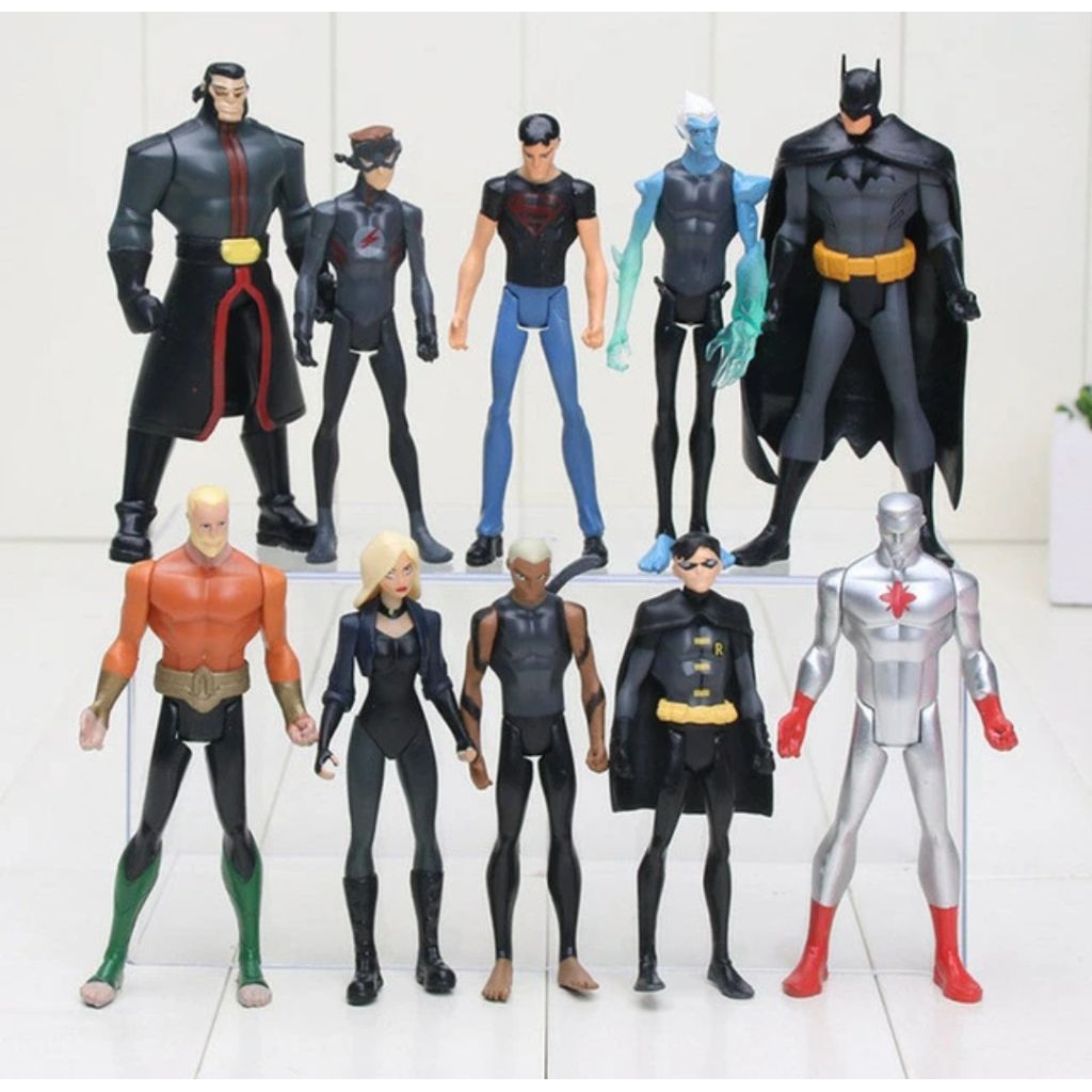 ACTION FIGURE DC UNIVERSE SET