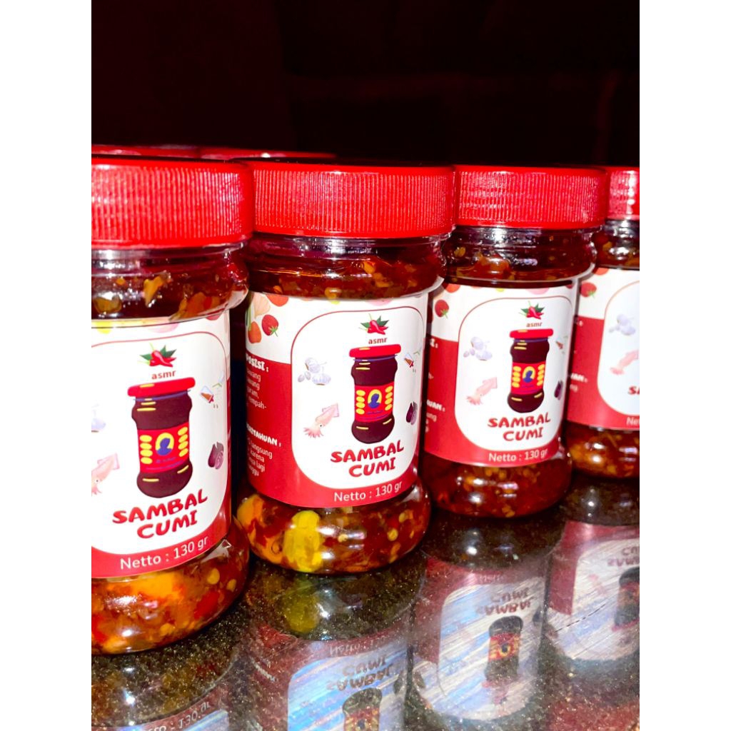 

Chilli.S Sambal Cumi Gila Gurih – Cumi Asli, Pedasnya Real, Tekstur Berani, Rasa Gak Main-Main