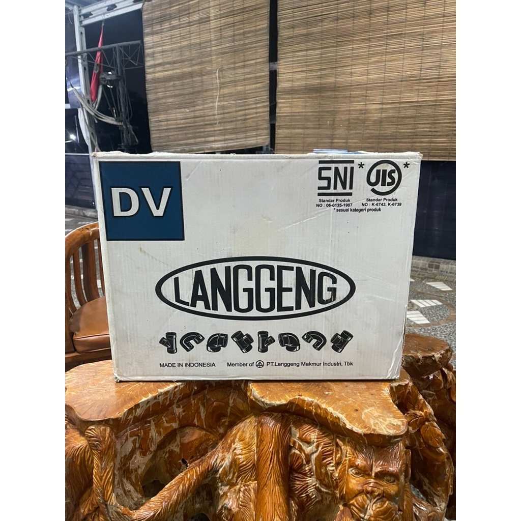 

Kardus 54 cm x 40 cm x 42 cm (1300) Bekas Langgeng Double Wall