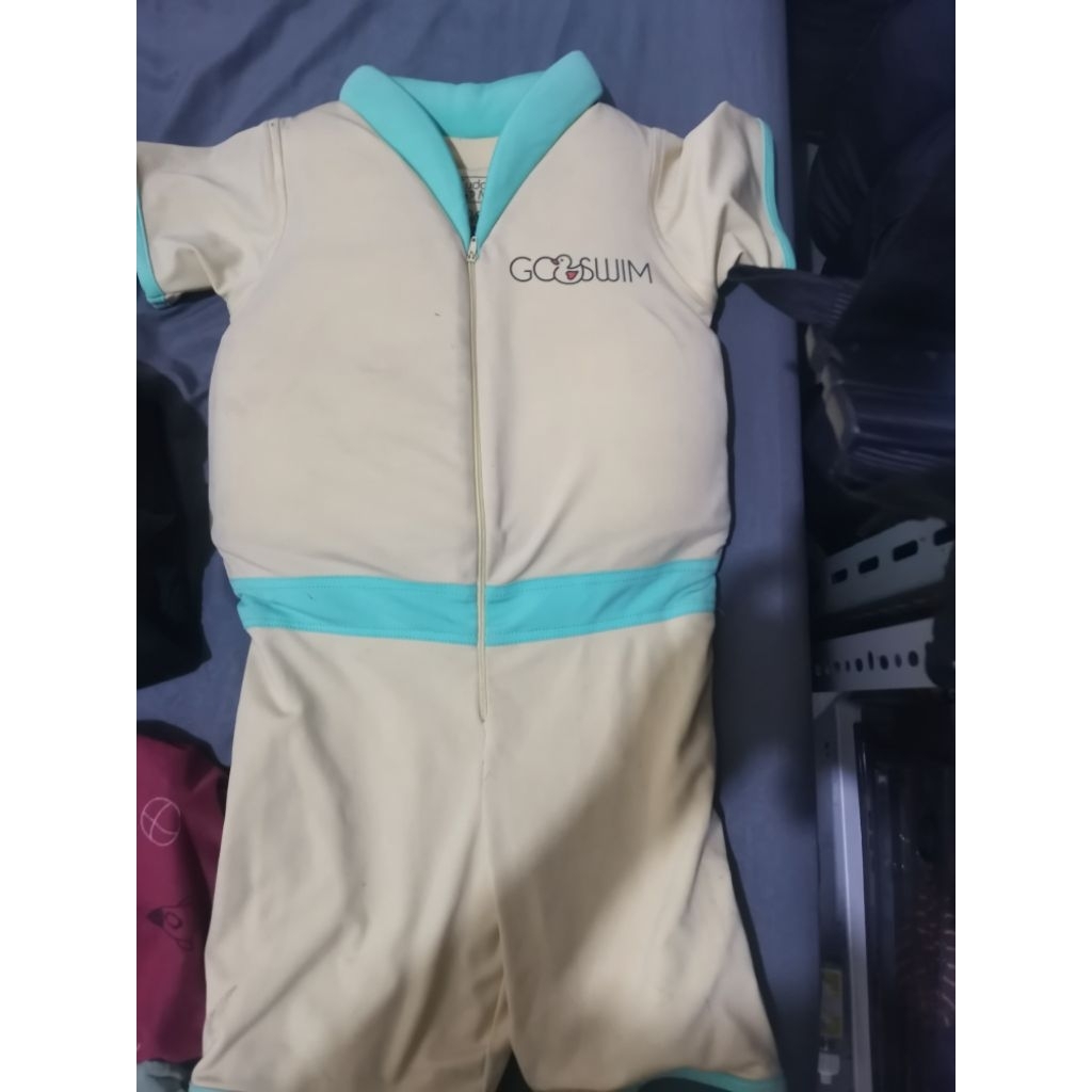 preloved cuddleme cuddle me go swim goswim floswim levana carrier gendongan levana ultimo wcssc