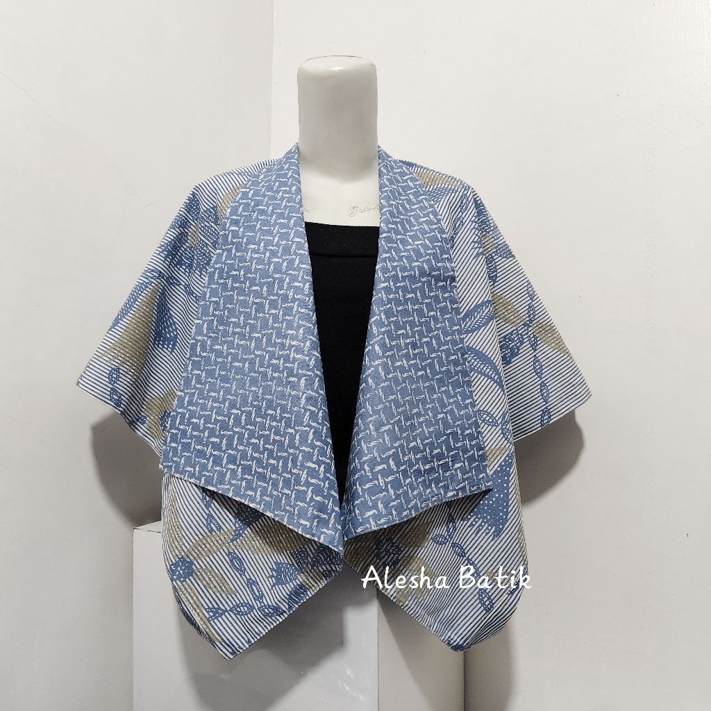 {READY STOCK/COD} BOLERO KELELAWAR GARIS BOLAK BALIK 2 MOTIF/KATUN/BLAZER WANITA BATIK
