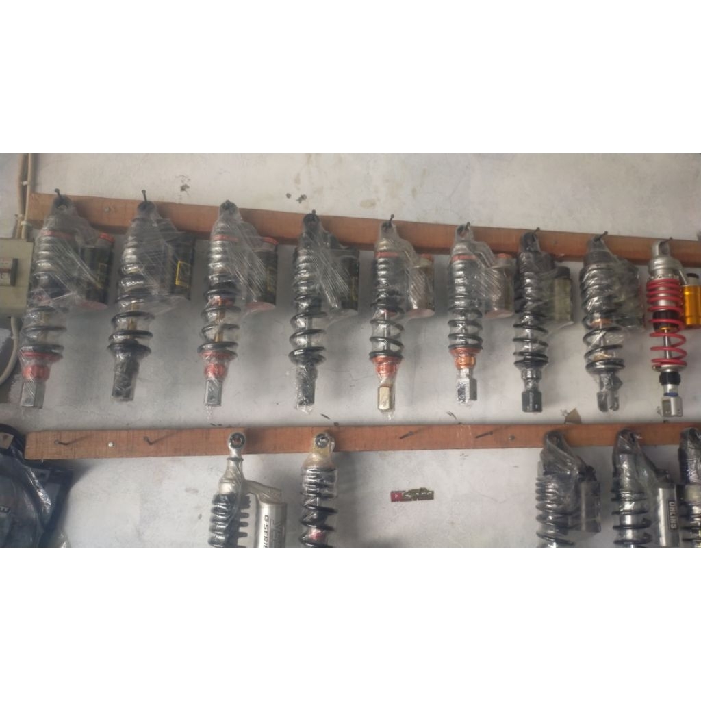 shock  copy ktc  ukuran 330 tabung non aktif  Vario beat