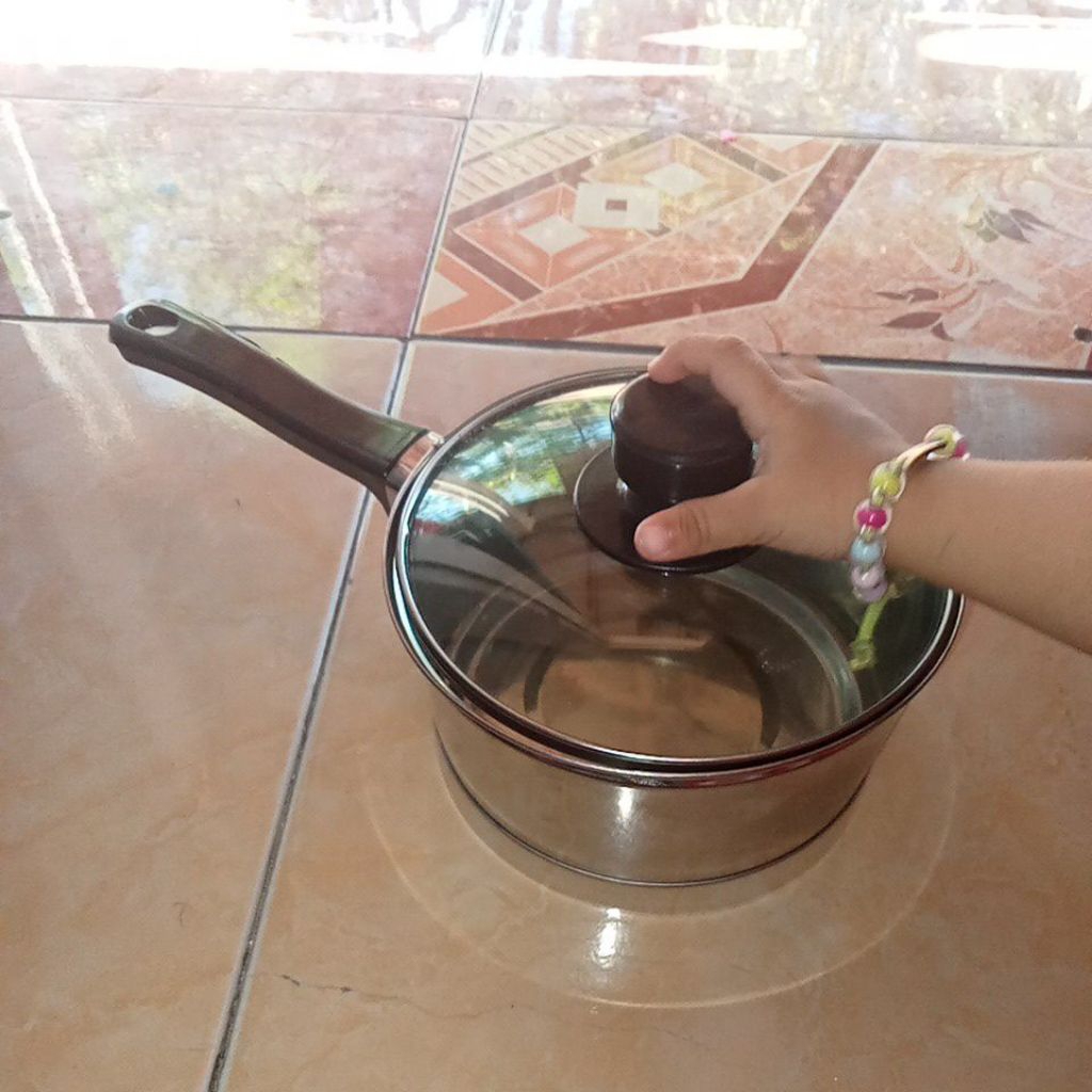 panci susu tutup kaca satu set
