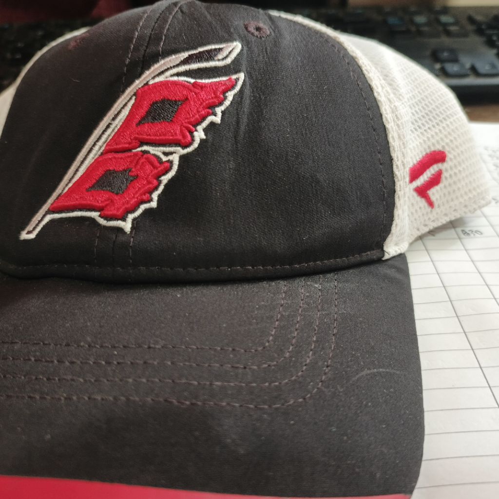 TOPI CAPS TRUCKER / JARING BRAND FANATICS COLABS TEAM NHL CAROLINA HURRICANES