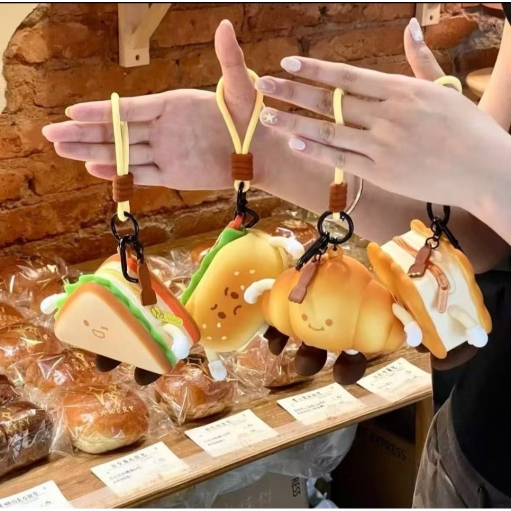 Gantungan Kunci Tas Wanita Q UNCLE #BakeryEdition