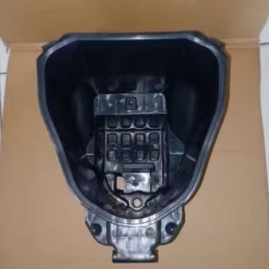 Box bagasi Revo Absolut