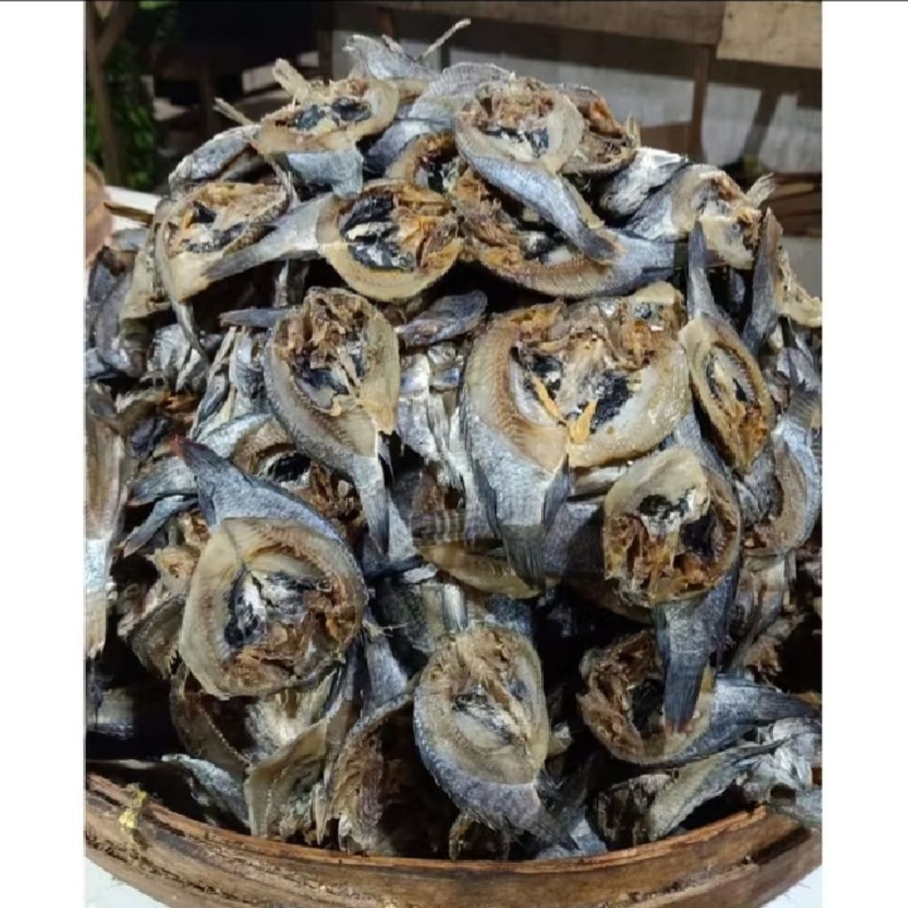 

Ikan Asin Kepala belah