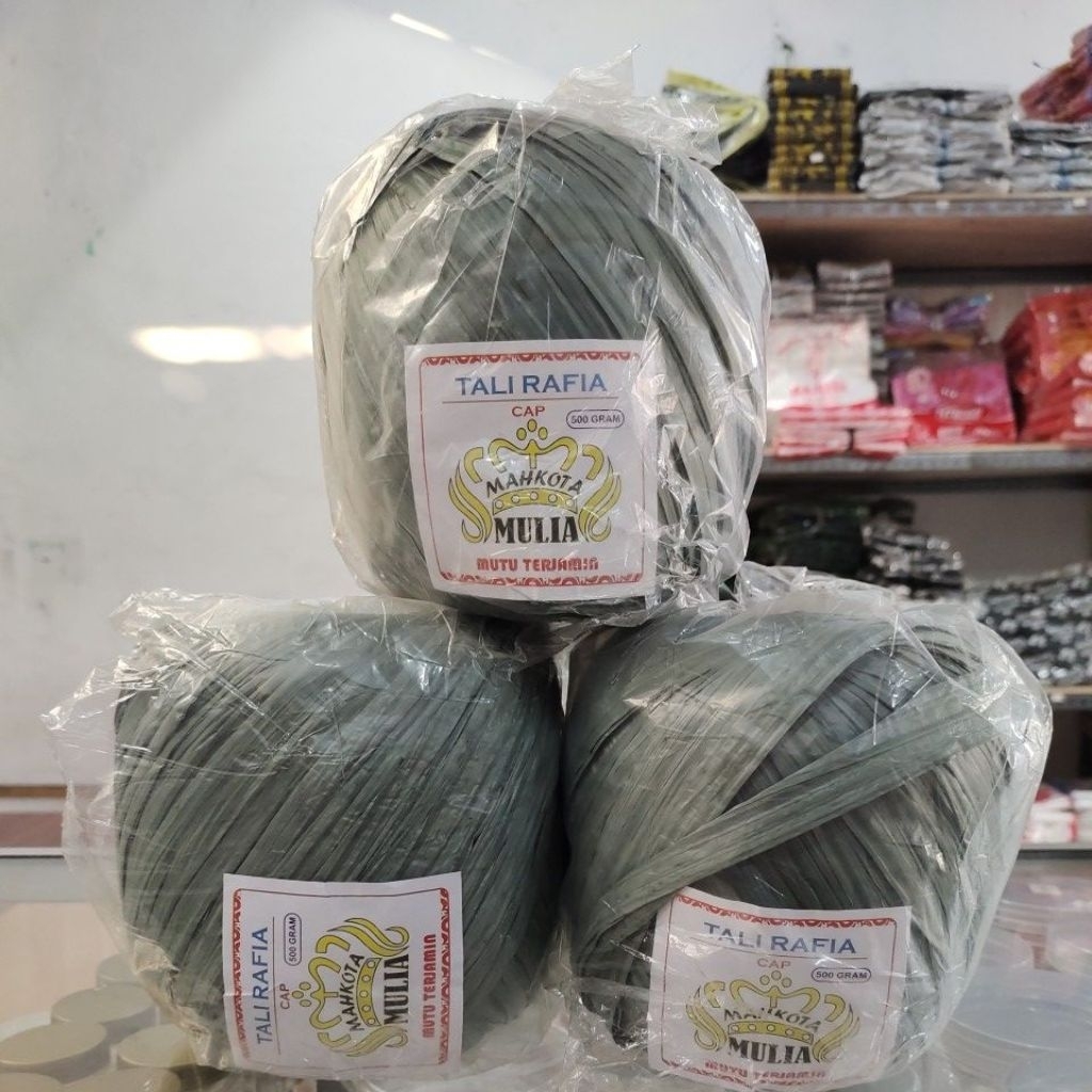 

tali rafia plastik MAHKOTA MULIA hijau 500gr
