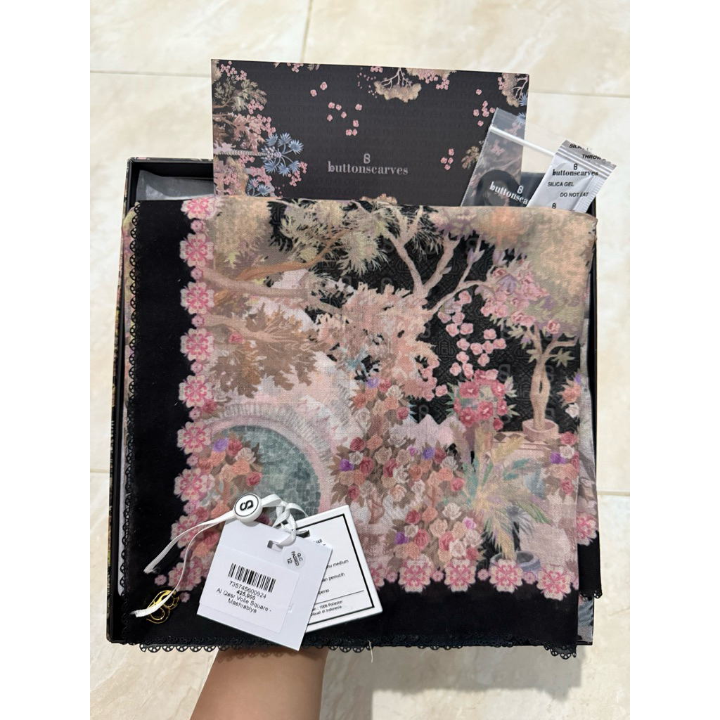 Preloved Buttonscraves Al Qasr Mashrabiya Colmar Pestive Set Eau De Parfume