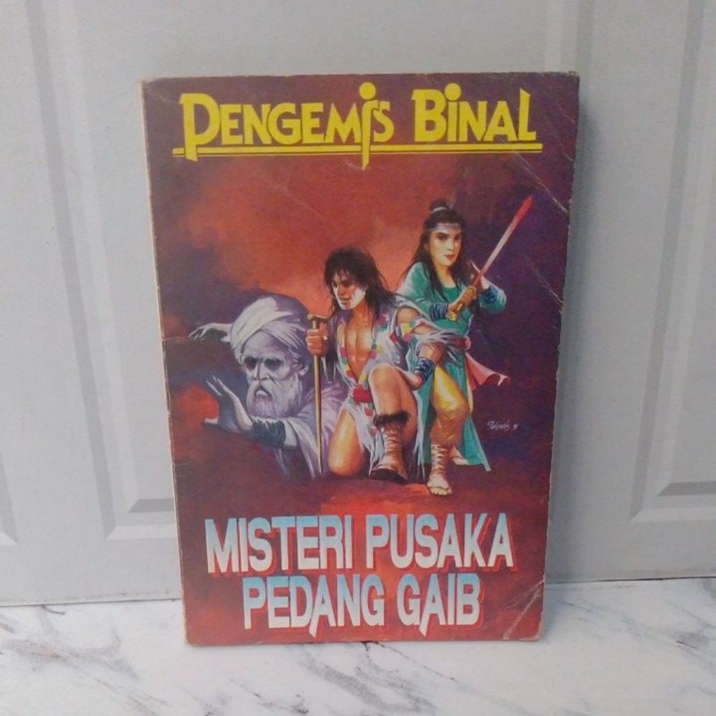 MISTERI PUSAKA PEDANG GAIB