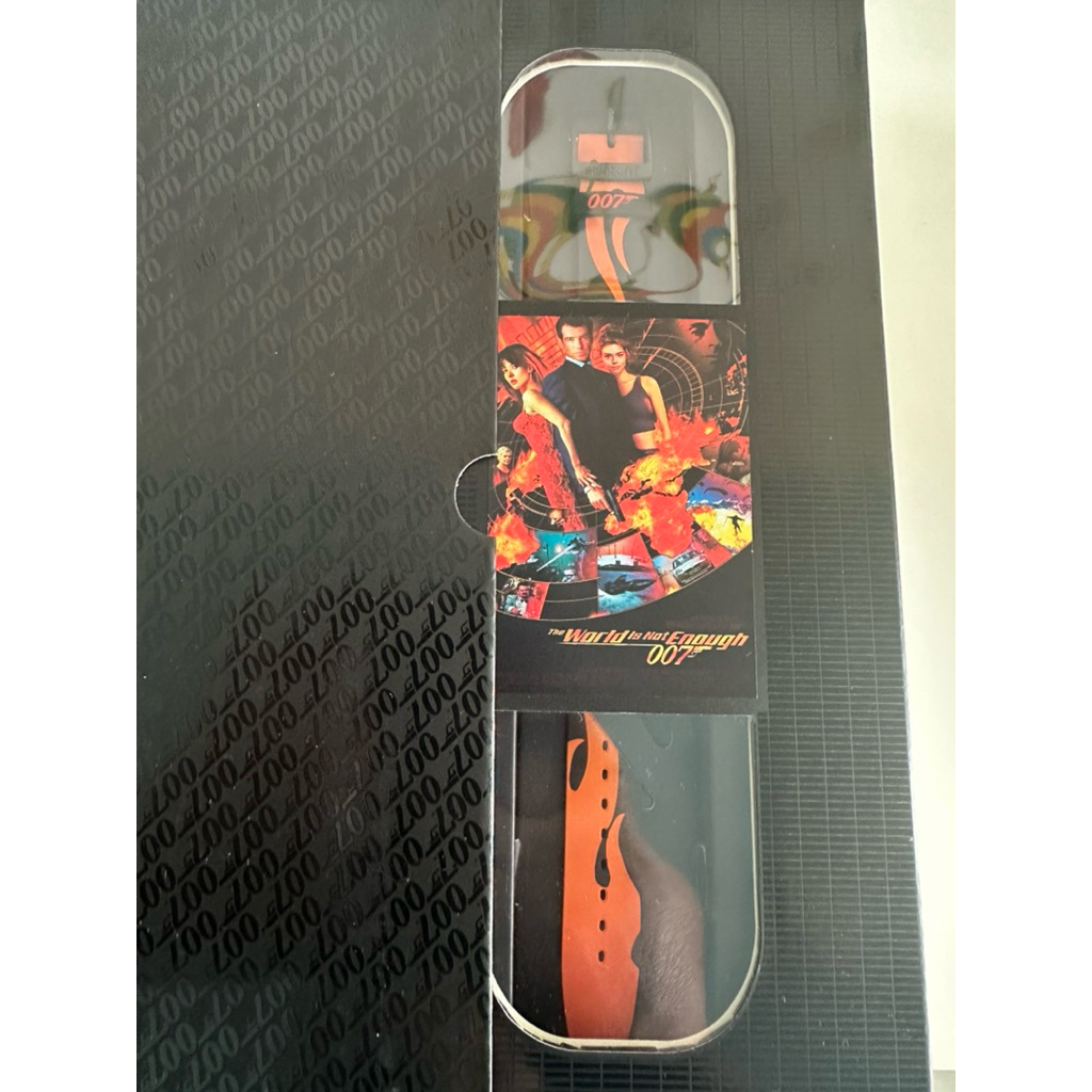 swatch james bond edition - the world is not enough