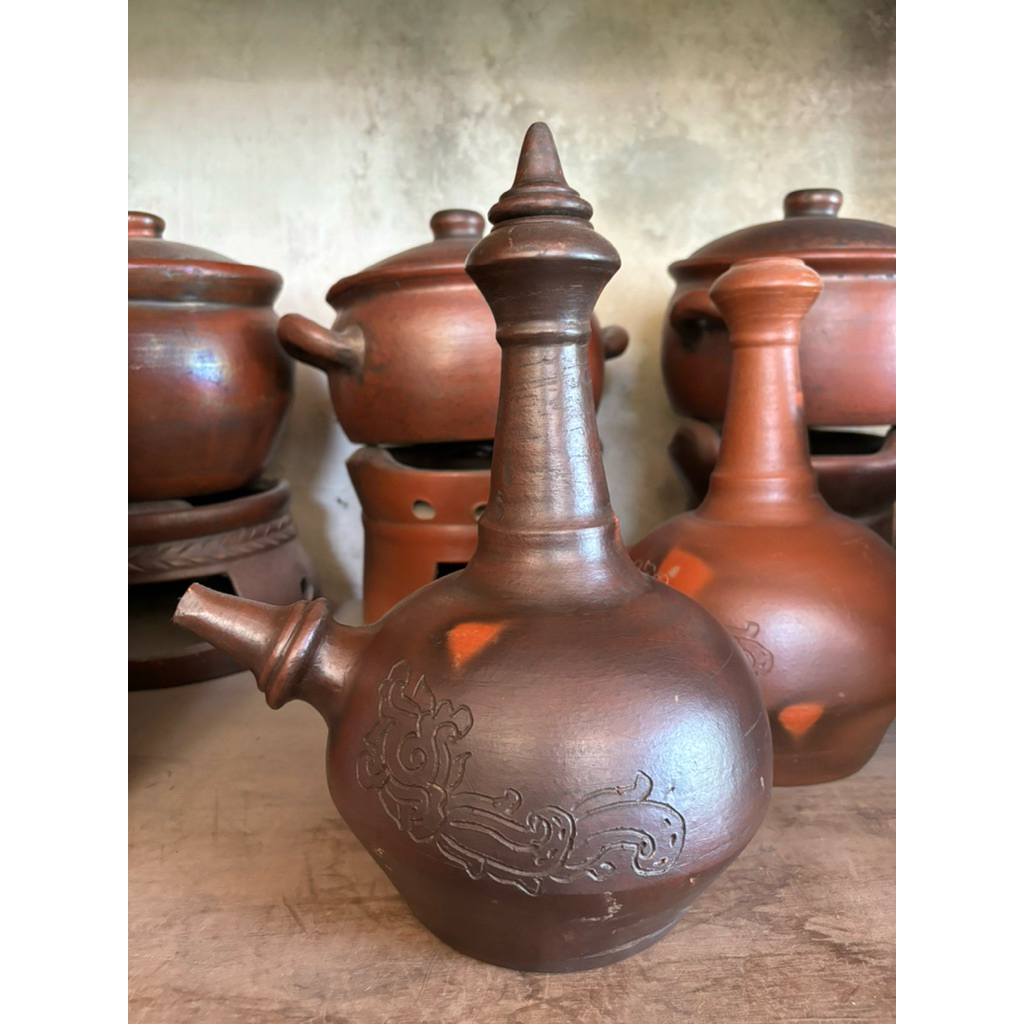 Kendi Leher Panjang | Kendi Tanah Liat | Tempat Minum Tradisional