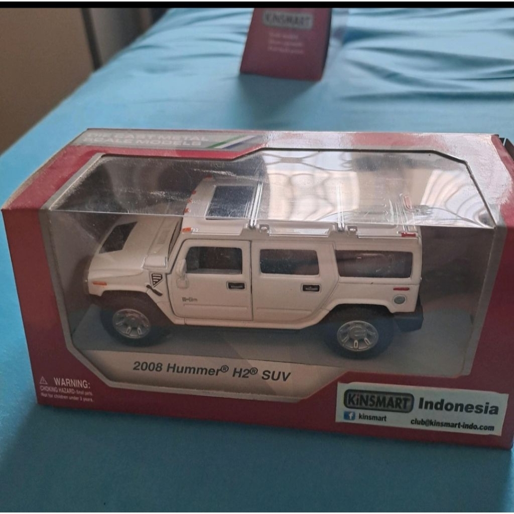 Kinsmart Hummer H2 putih baru