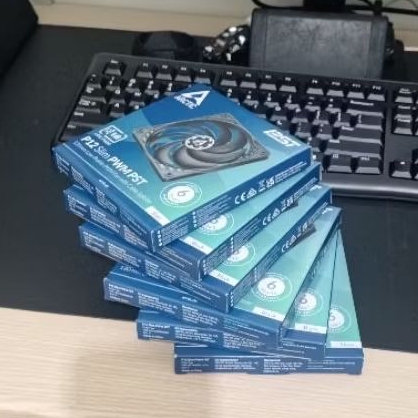 Fan Artic P12 Slim PWM PST - 120mm