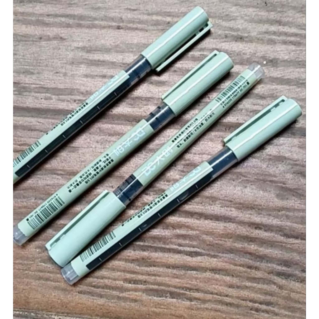 

LIQUID FINELINER Brushpen Penebal Garis Mewarnai Crayon