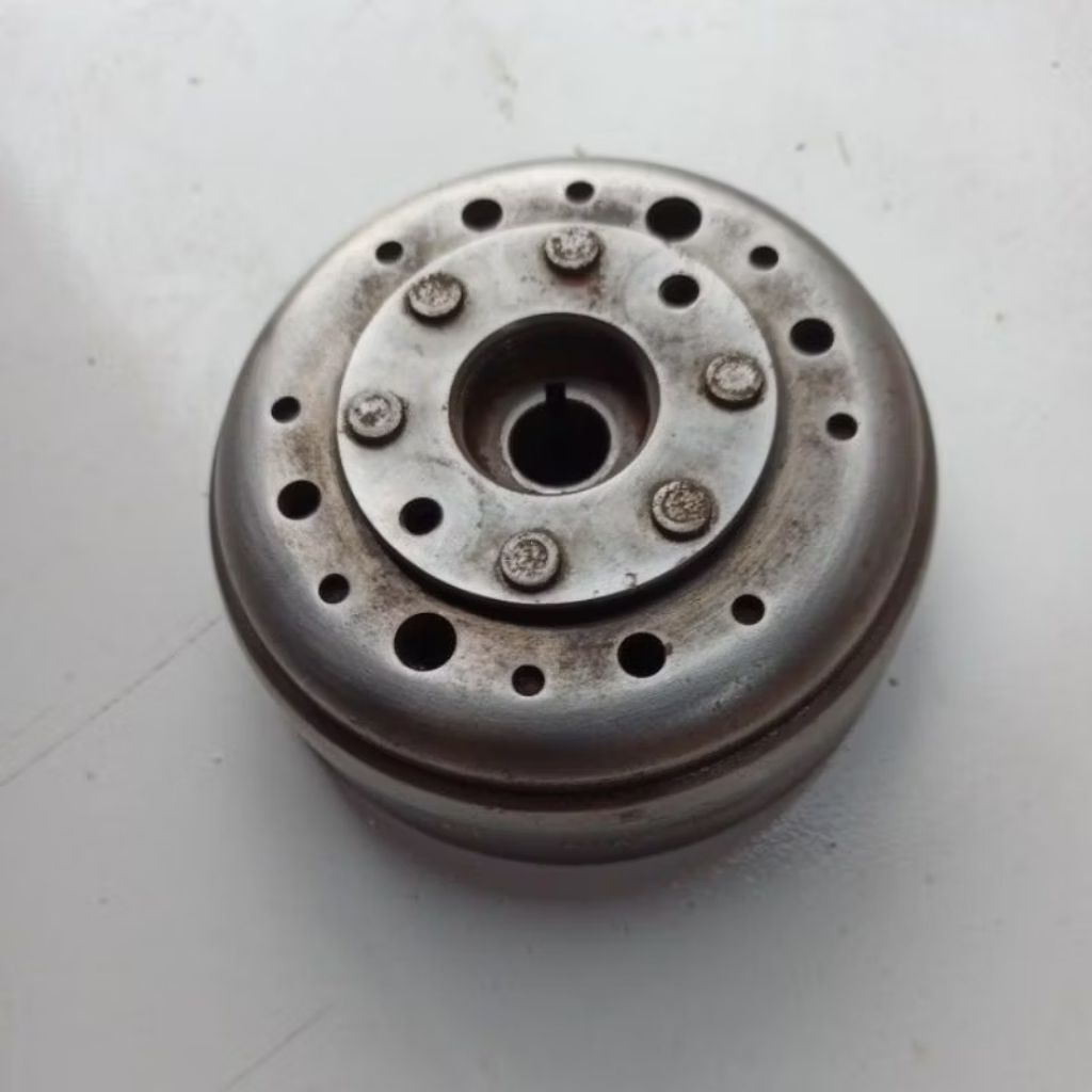 USED ORIGINAL MAGNIT MAHNET SATRIA 2TAK HIU LSCM 6 SPEED RGV 120 RGV120