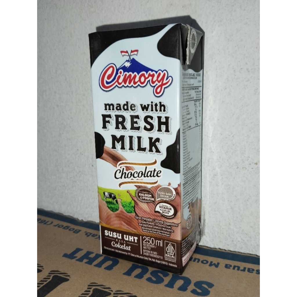 

Cimory susu UHT 250ml rasa chocolate