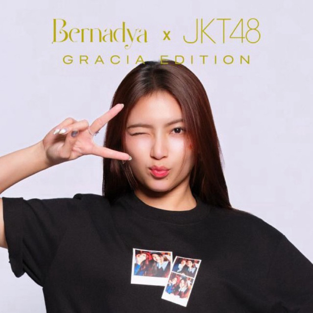 Kaos Bernadya x JKT48 Gracia Tshirt Black