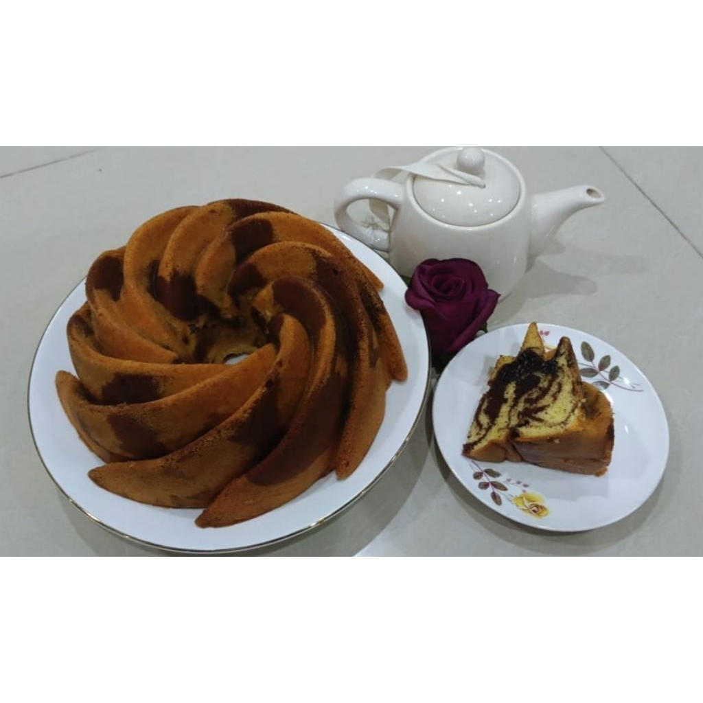 

Bolu Marmer Coklat Lumer Premium (Full Wisman) UK. 22 Cm