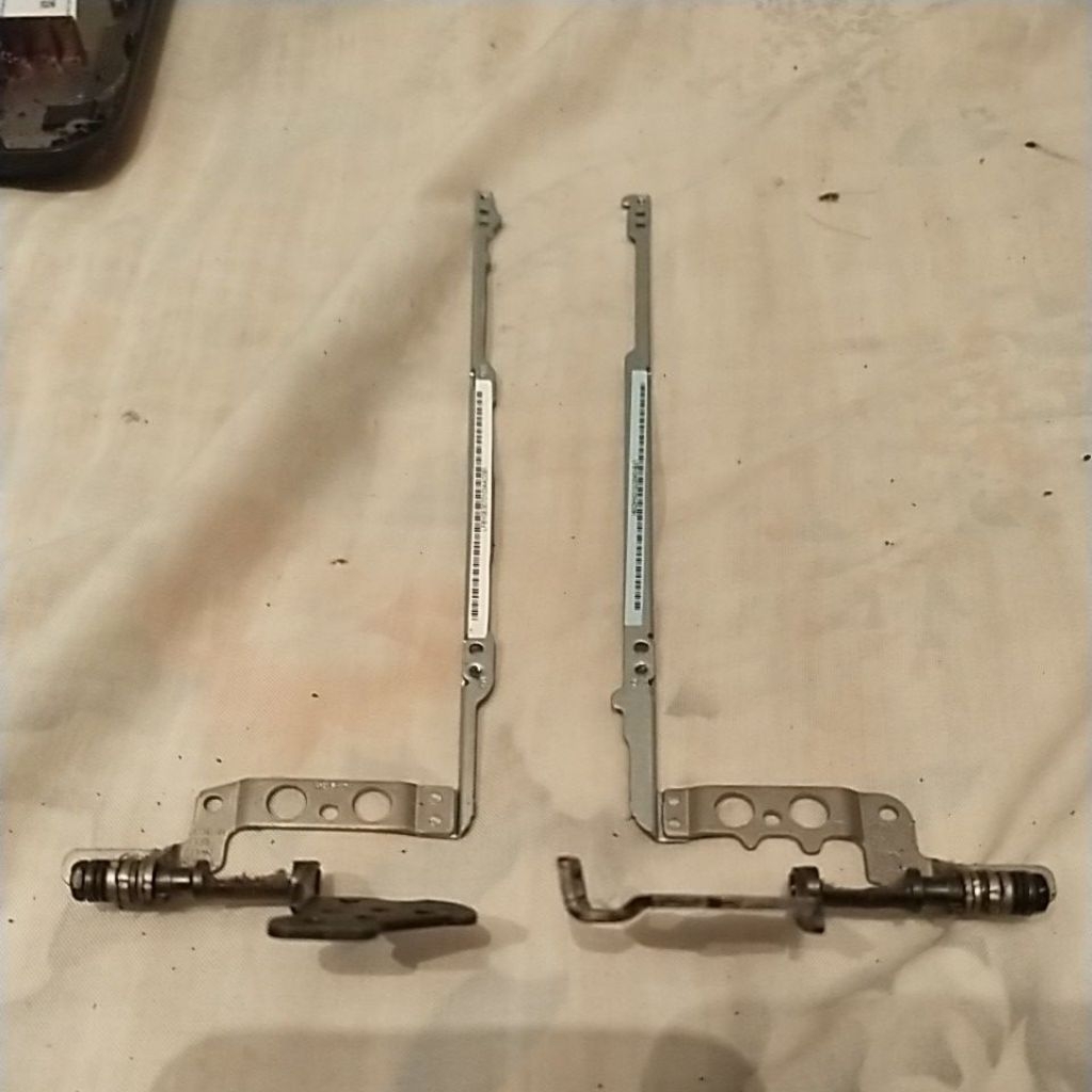 engsel HP Notebook 11-F104TU 11-F004TU