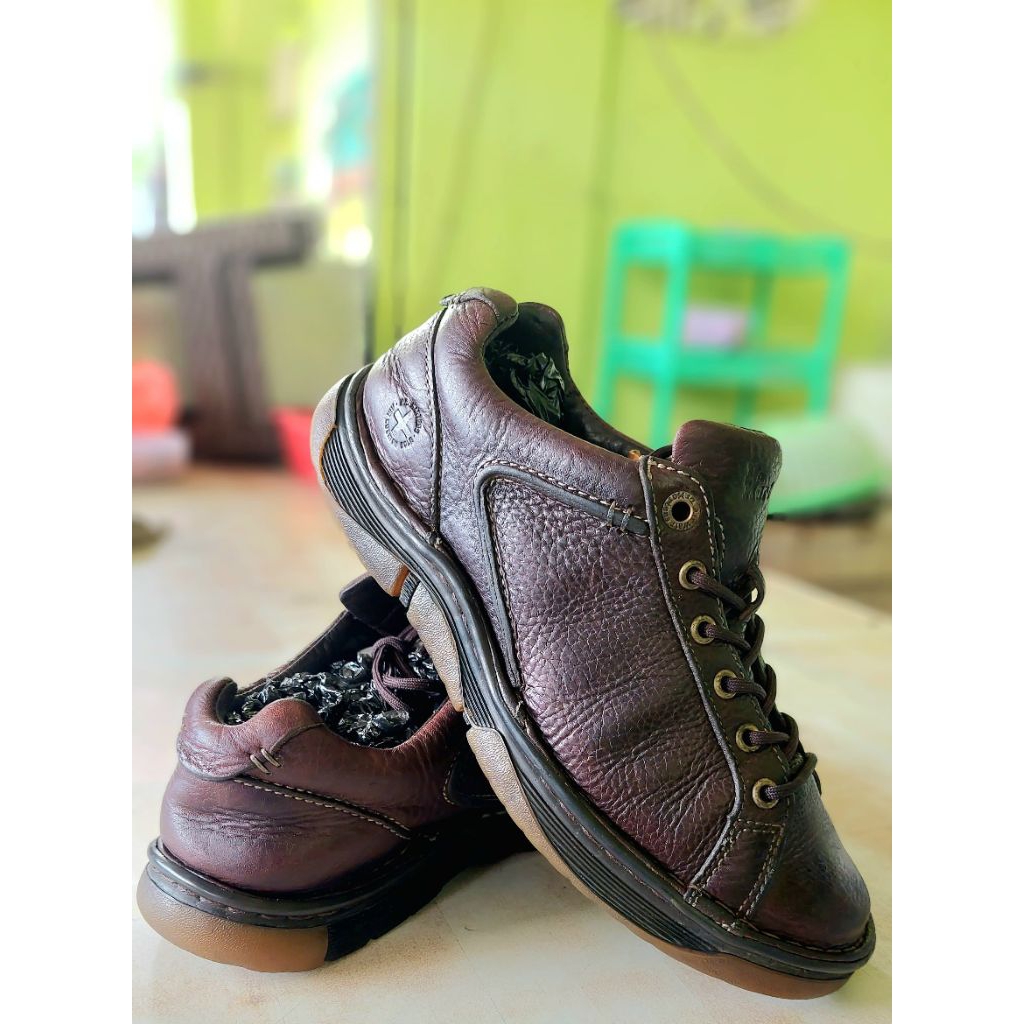 SEPATU Dr.marteens Vtg Casual low (Made Thailand)