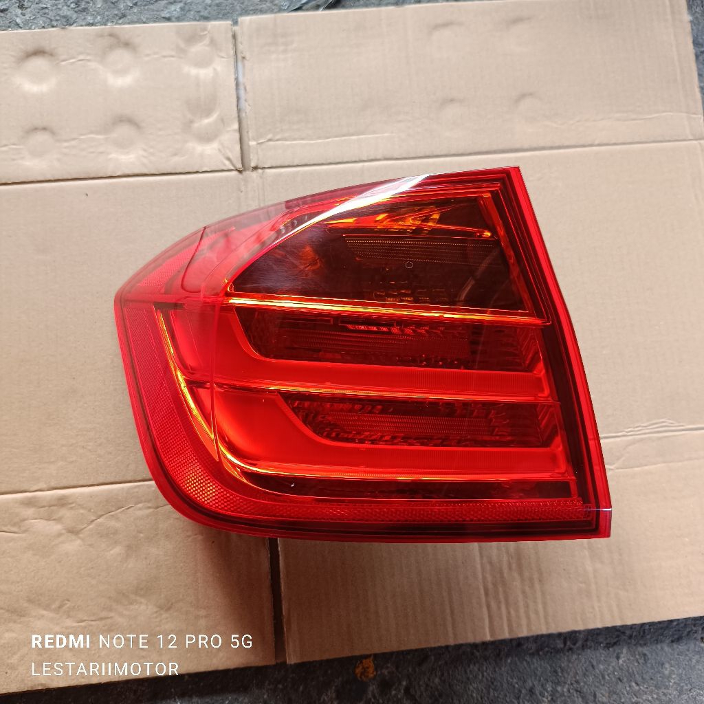STOPLAMP LAMPU BELAKANG BMW F30 ORIGINAL