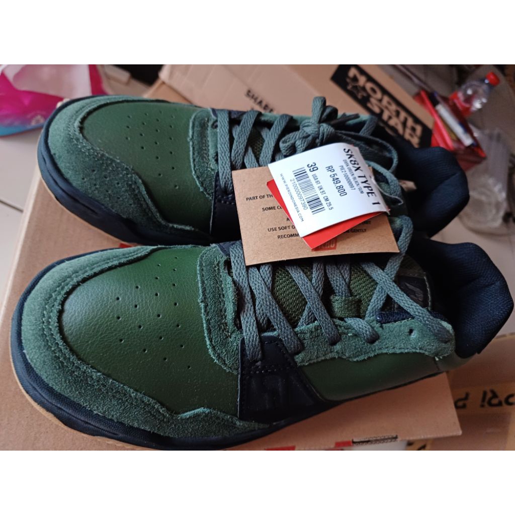 sepatu pria sizs 39 piero