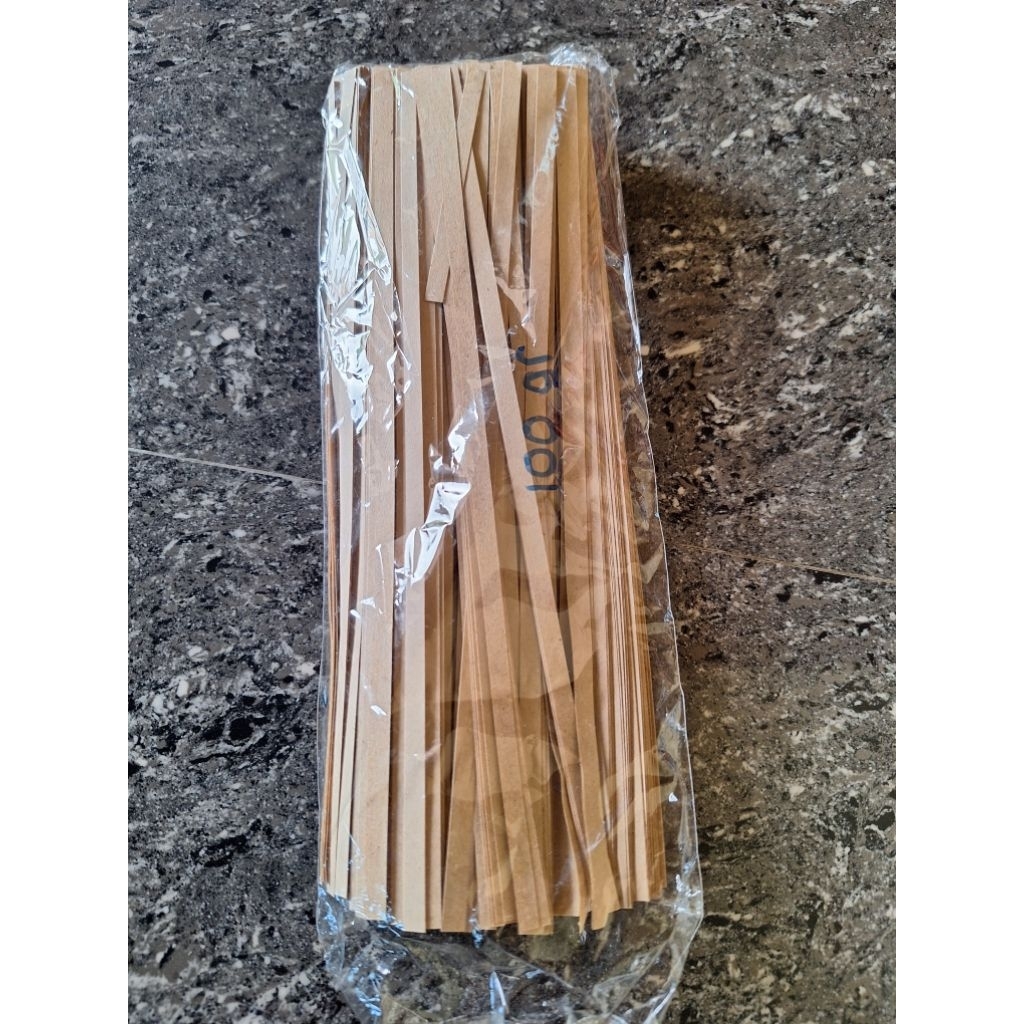 

kertas serutan hampers/kertas cacah/kertas suwir packaging