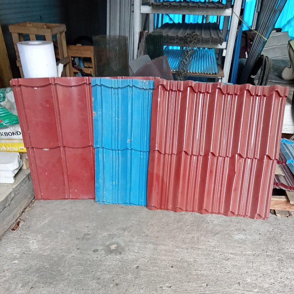 Atap seng stok lama merk sakura