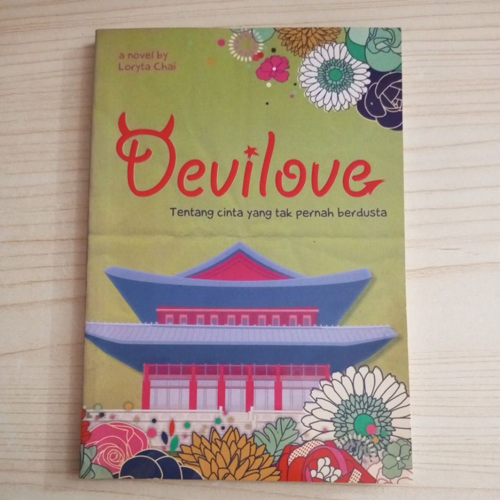 NOVEL DEVILOVE OLEH LORYTA CHAI