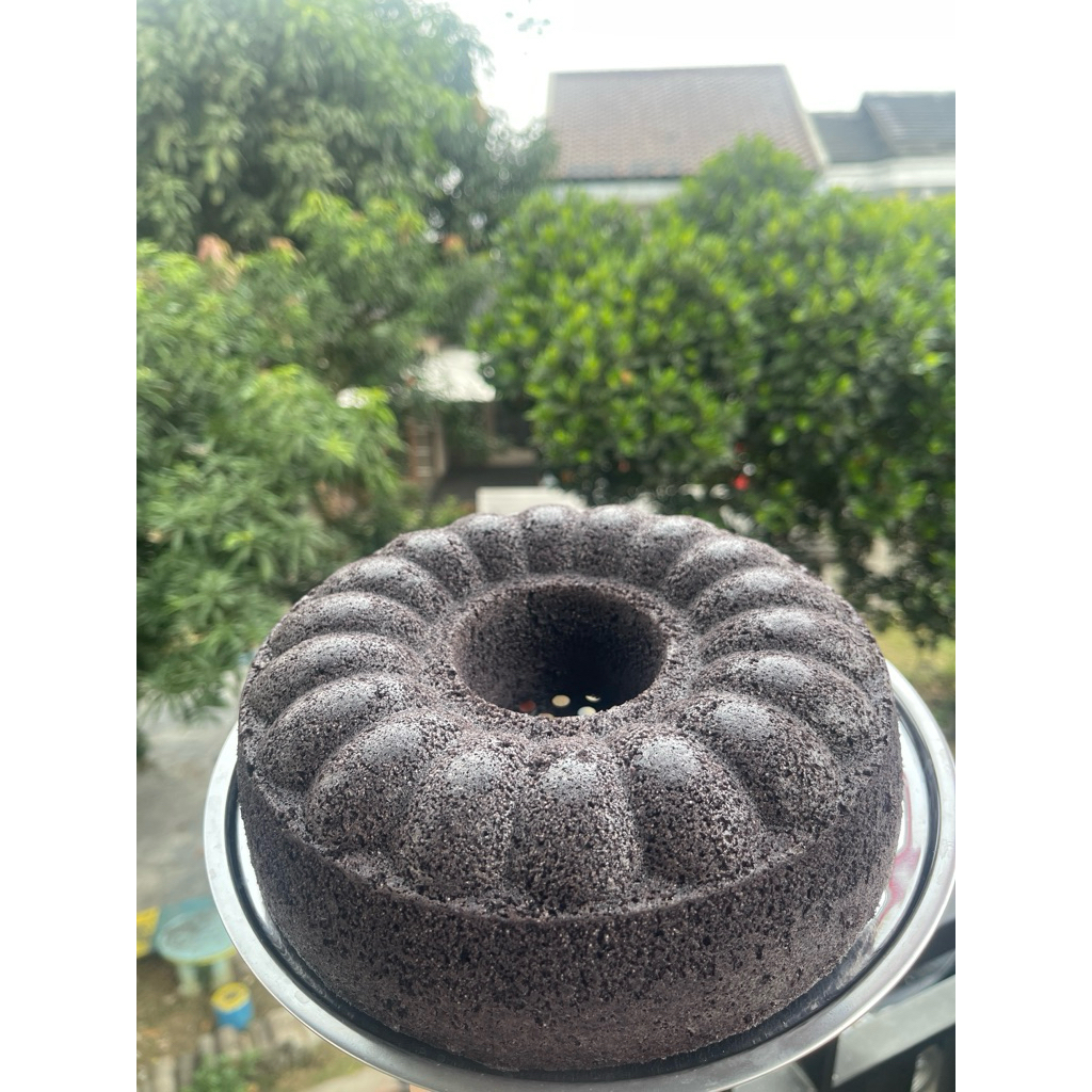 

BOLU KETAN HITAM KEJU LUMER