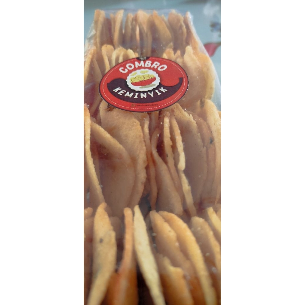 

Cemilan Combro Keminyik Cemilan Khas Wonosobo